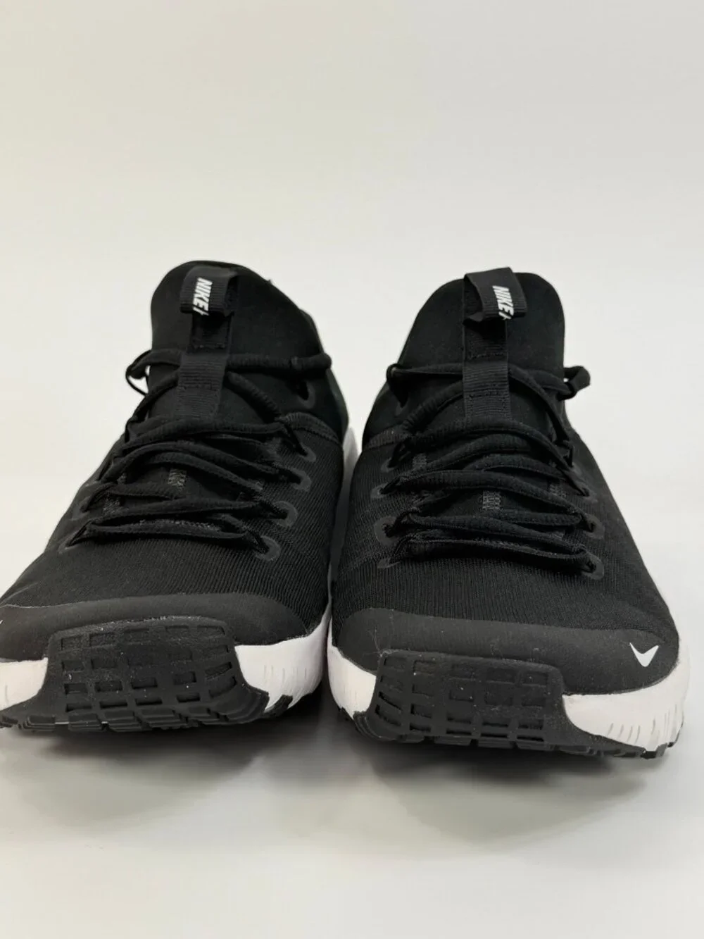 Nike Women's Free Metcon 6 'Black White' FJ7126-001 Gym size 9.5